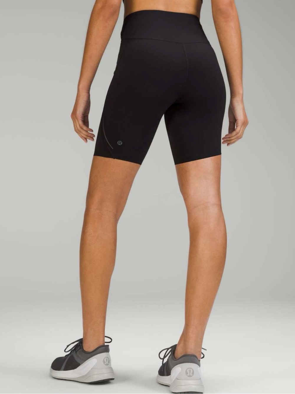 Lululemon Base Pace High-Rise Reflective Short 8" W7CE7S